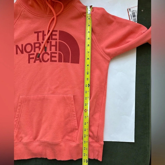 The North Face TNF Sweatshirt Hal Dome Hoodie Graphic Logo Pullover Salmon Sz S - Picture 4 of 7